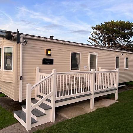 Newquay Bay Resort - Spacious - Sleeps 6 - Close To Porth Beach Exteriör bild