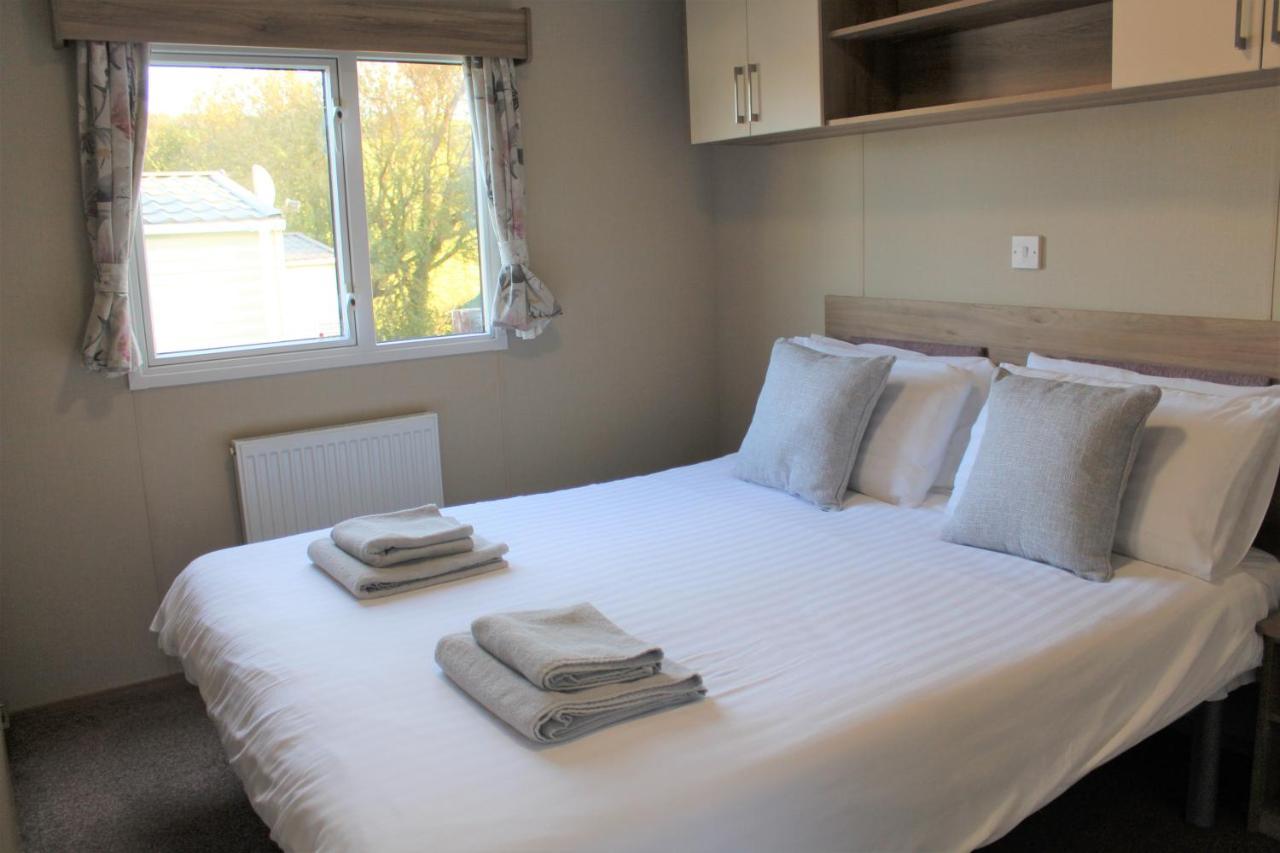Newquay Bay Resort - Spacious - Sleeps 6 - Close To Porth Beach Exteriör bild