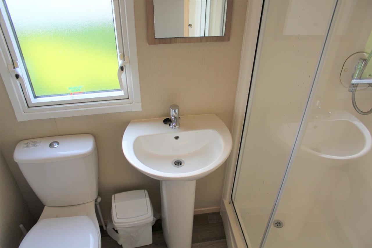 Newquay Bay Resort - Spacious - Sleeps 6 - Close To Porth Beach Exteriör bild