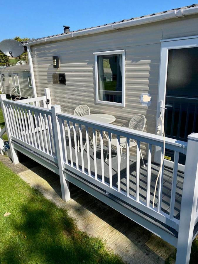 Newquay Bay Resort - Spacious - Sleeps 6 - Close To Porth Beach Exteriör bild